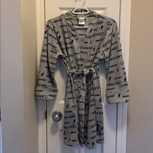 Calvin Klein Robe - Size Lg (youth)